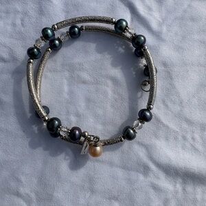 Vantel Pearl Wire wrap bracelet